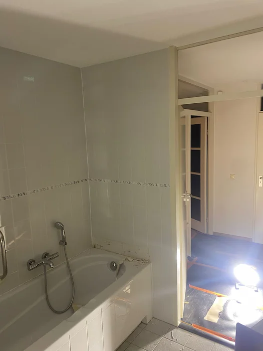 Badkamer Gesloopt in Best 4 Badkamer slopen Best - Recent project van sloopbedrijf brabant